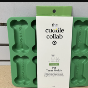 THE CUDDLE COLLAB PET TREAT MOLDS SILICONE